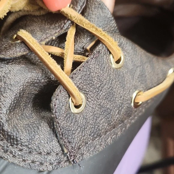 Michael kors rubber shoes for winter - Picture 6 of 7